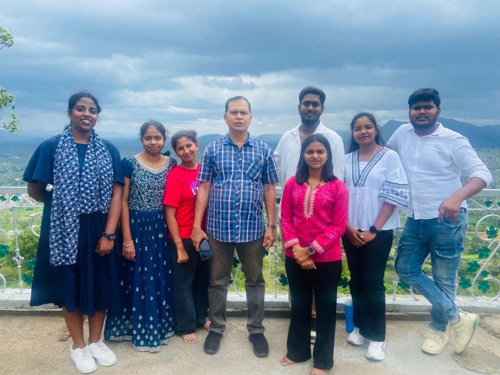 WhatsApp Image 2025-09-11 at 12.15.50 PM (7)